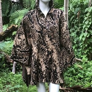 Vintage st John cape in animal print